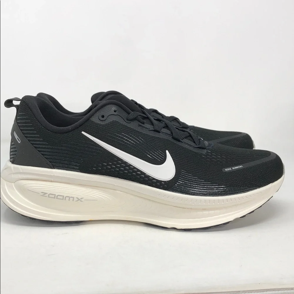 Nike Vomero 18 Black Summit White HM6803-007 Men’s Running Shoes - Size 12
